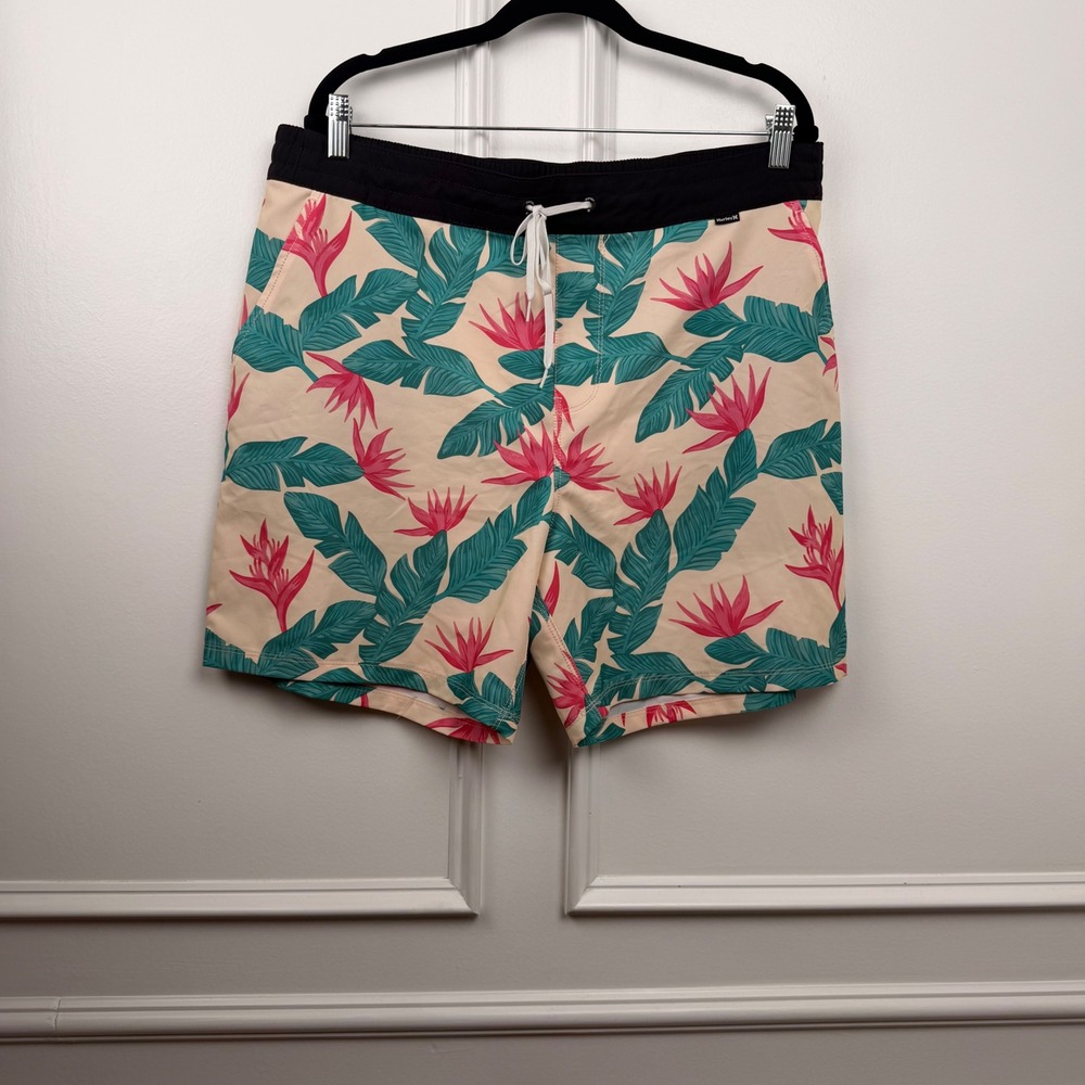 Hurley Mens Board Shorts Size 36 Tropical Leaf Print Swim Trunks Cream Pink